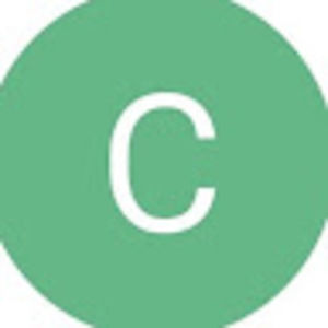 Meet your Posher, Chloe